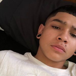 Meet your Posher, Omar